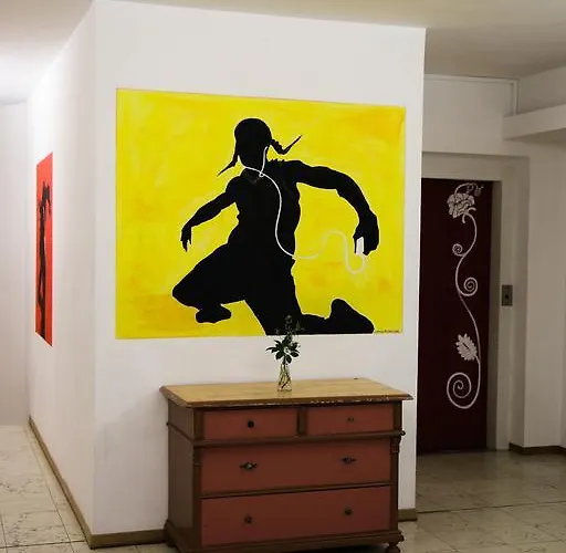 Schwarzer Adler 2* سيليان