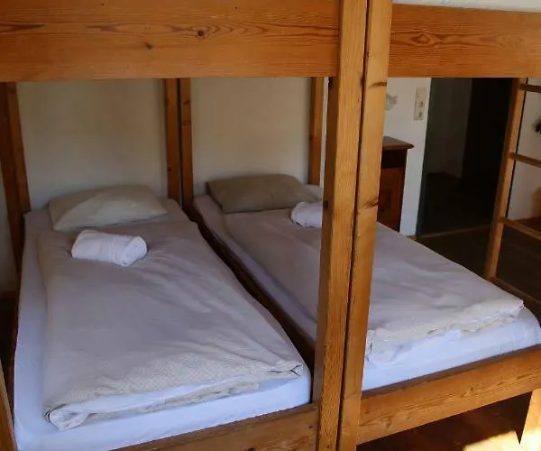 فندق Schwarzer Adler سيليان