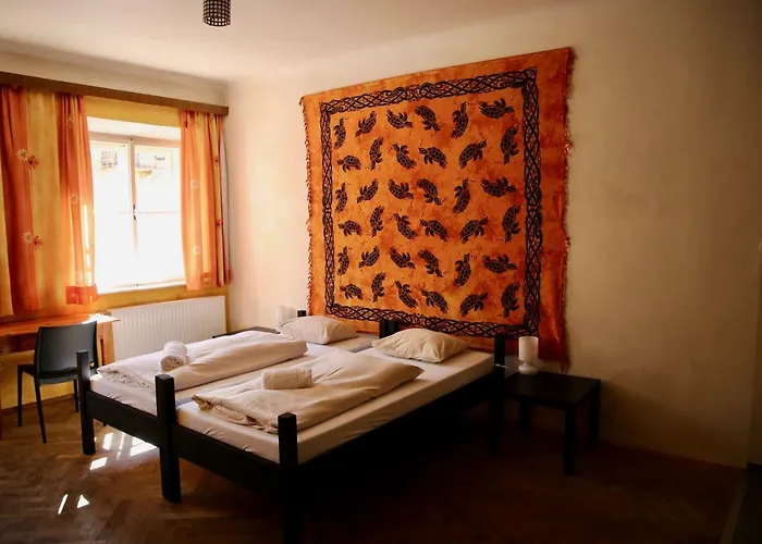 Schwarzer Adler Hotel 2*